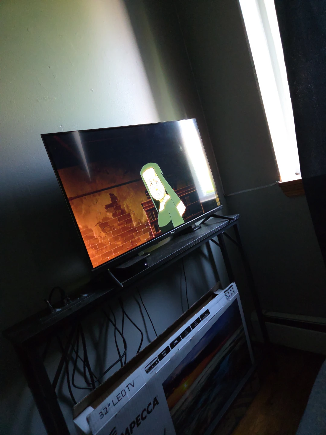 Impecca 32" LED TV