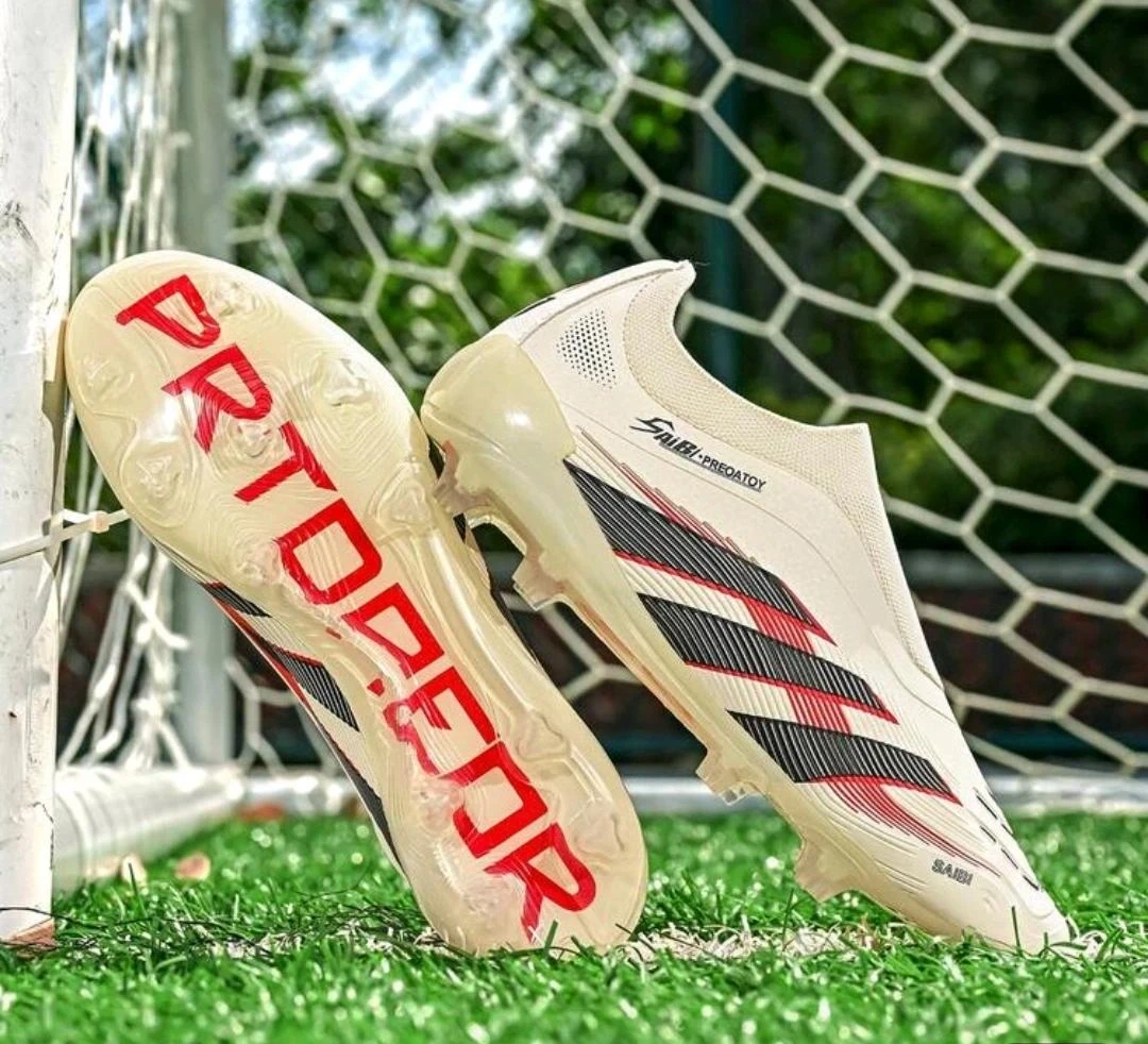 SAIBI Predatoy Soccer Cleats - Size 42 - photo 3