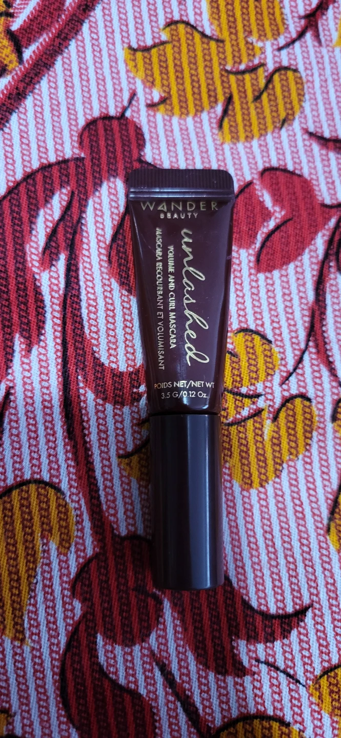 Wander Beauty Unleashed Volume and Curl Mascara