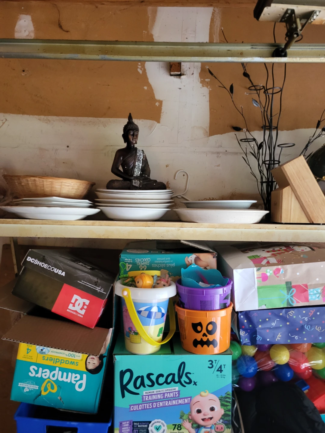 GARAGE SALE - photo 3