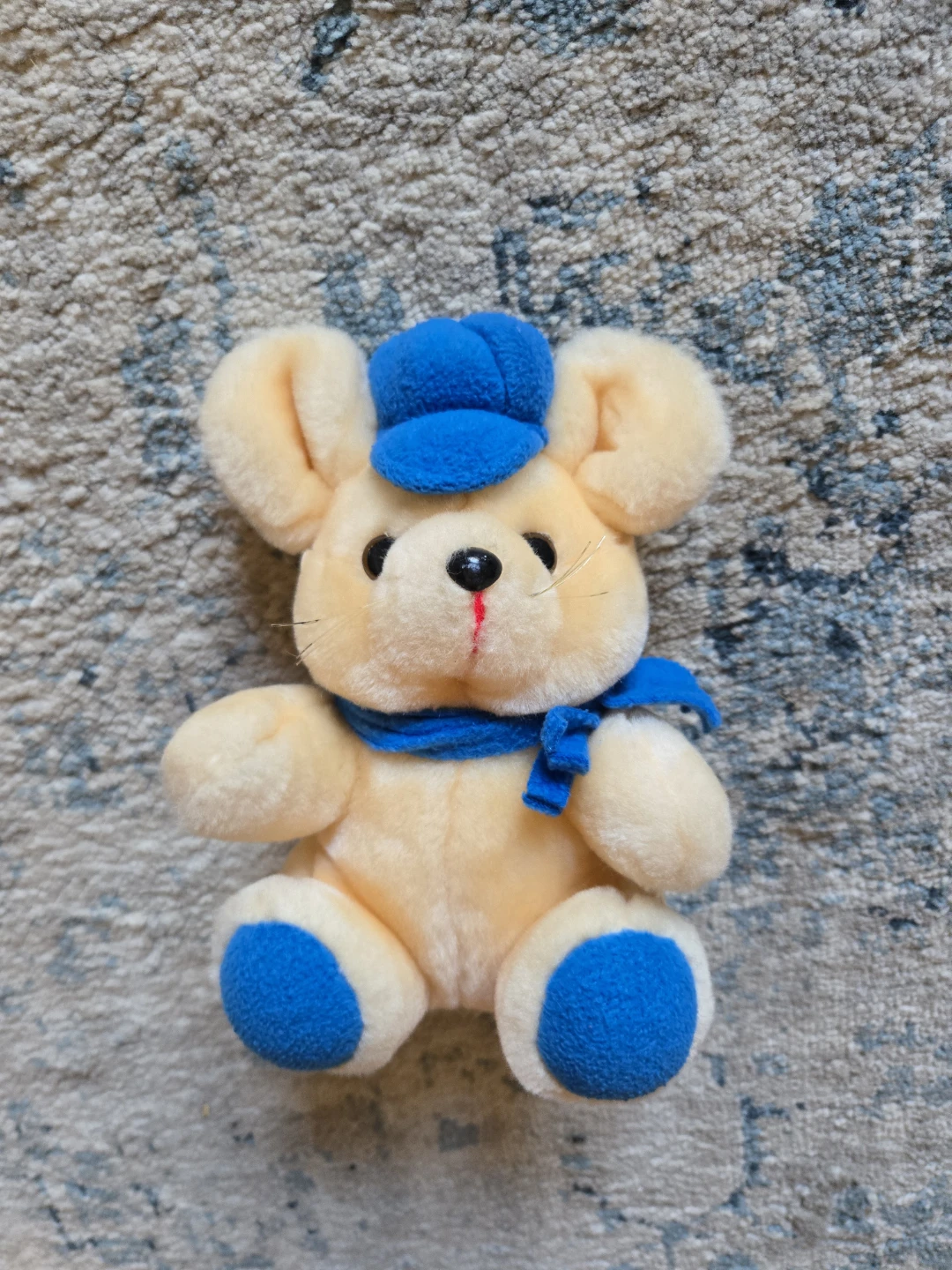 Stuffed Animals - photo 5