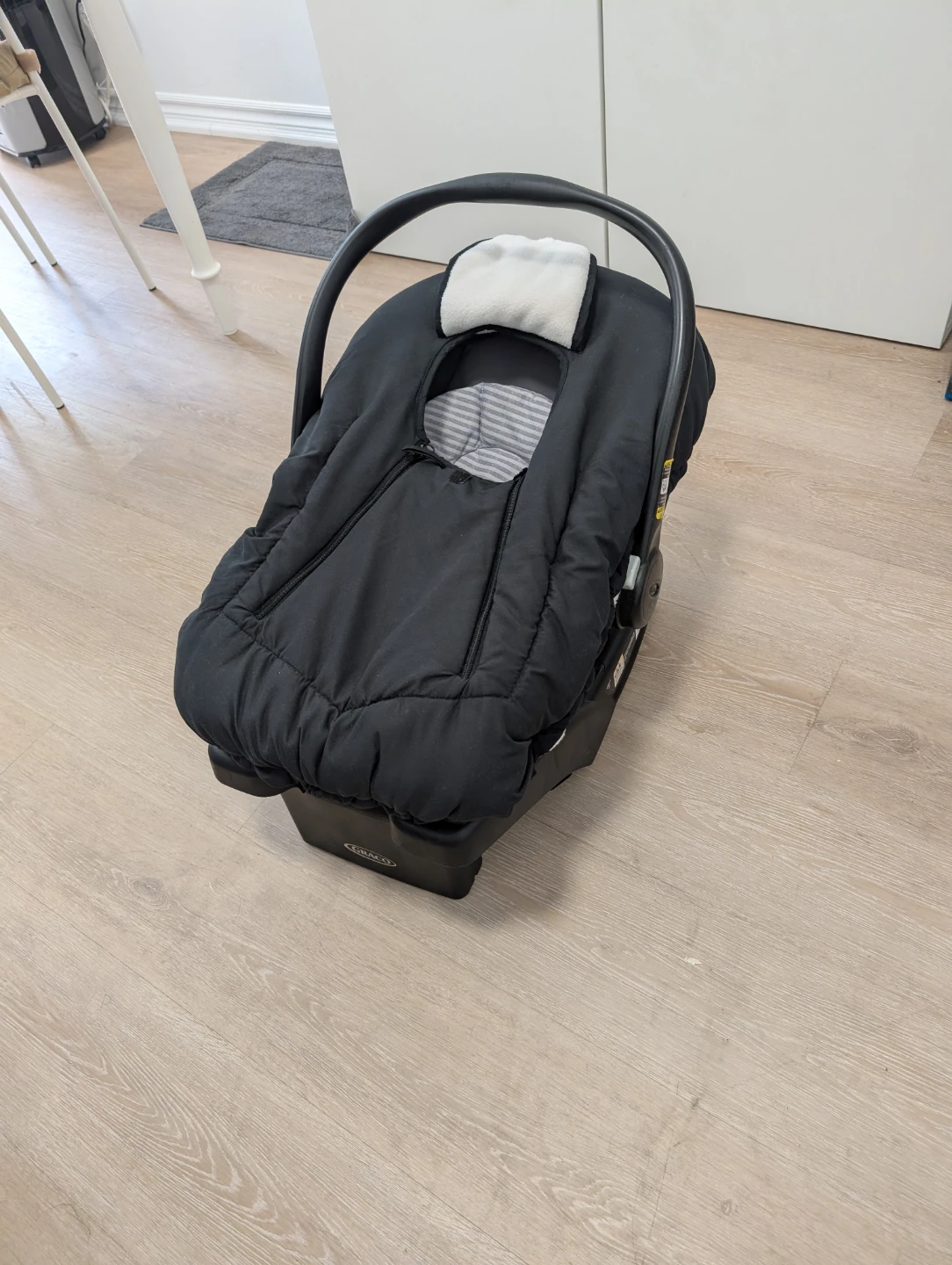 Graco Infant Car Seat and Stroller Travel System - photo 4