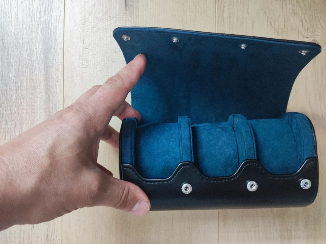 Leather Watch Roll Case Organizer by Zelos - photo 3