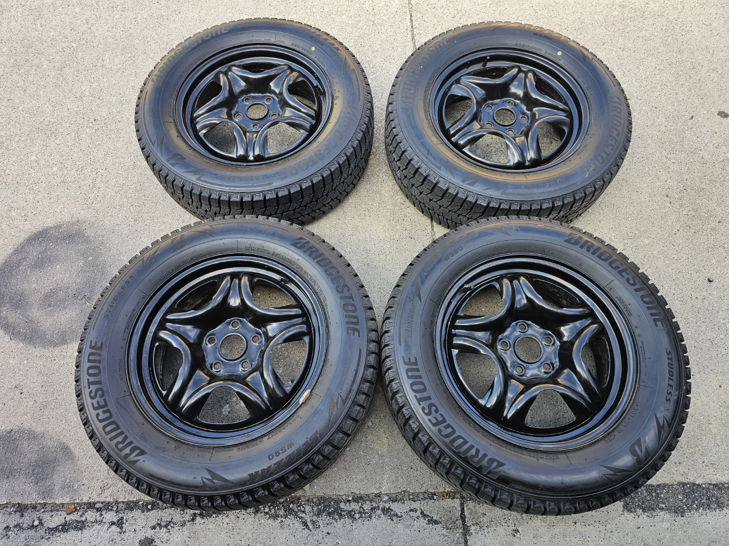 TOYOTA RAV4 WINTER TIRES ON STEEL RIMS 225/65 R17 - photo 4
