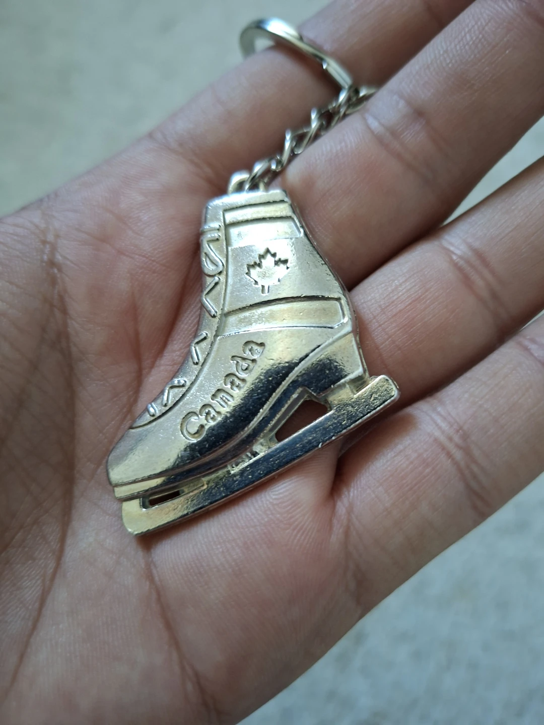 Canada Figure Skate Keychain - photo 2