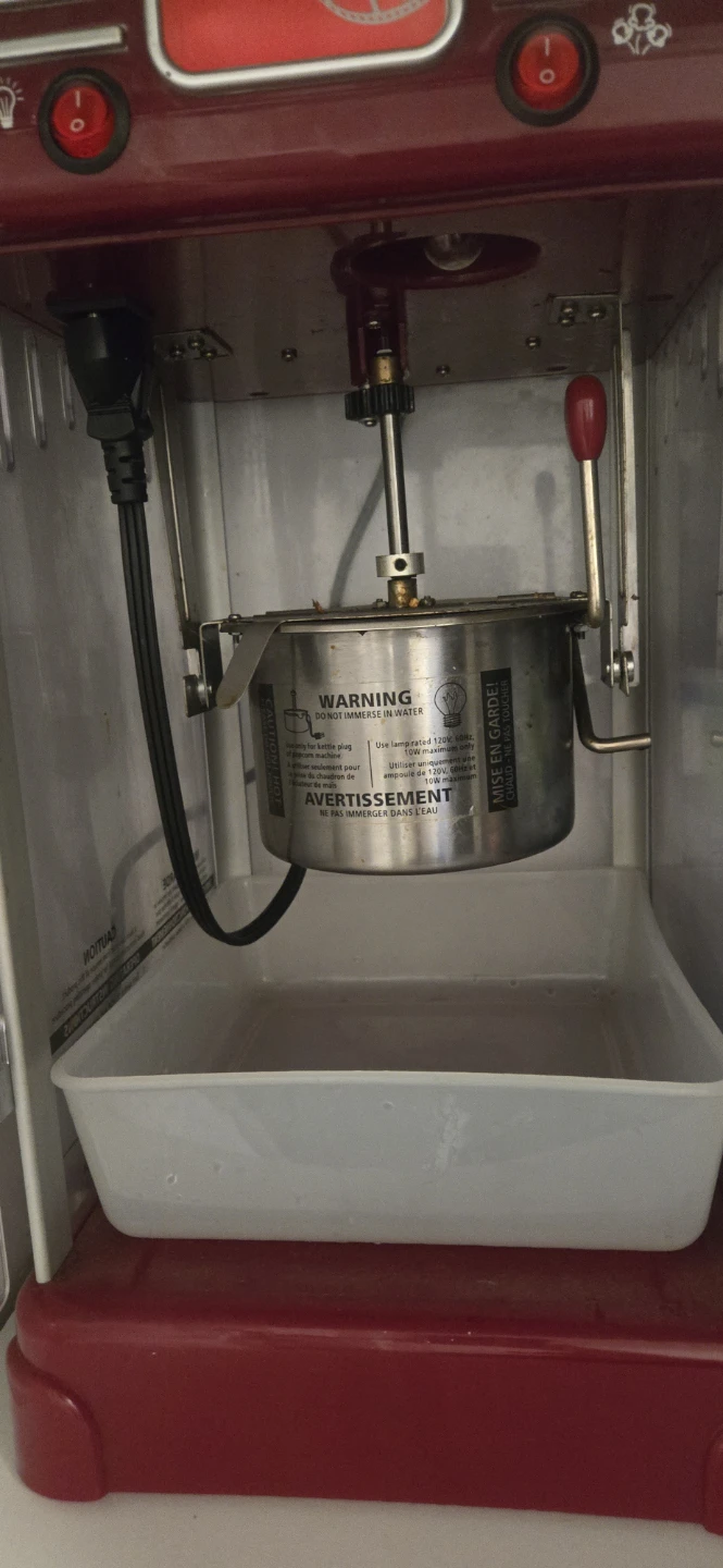 Betty Crocker Movie Nite Popcorn Maker - photo 2