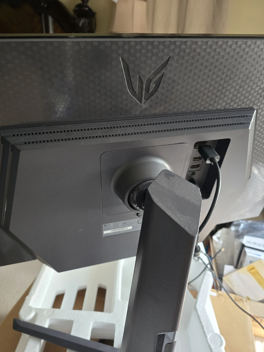 LG UltraGear 27GR75Q Gaming Monitor - photo 5