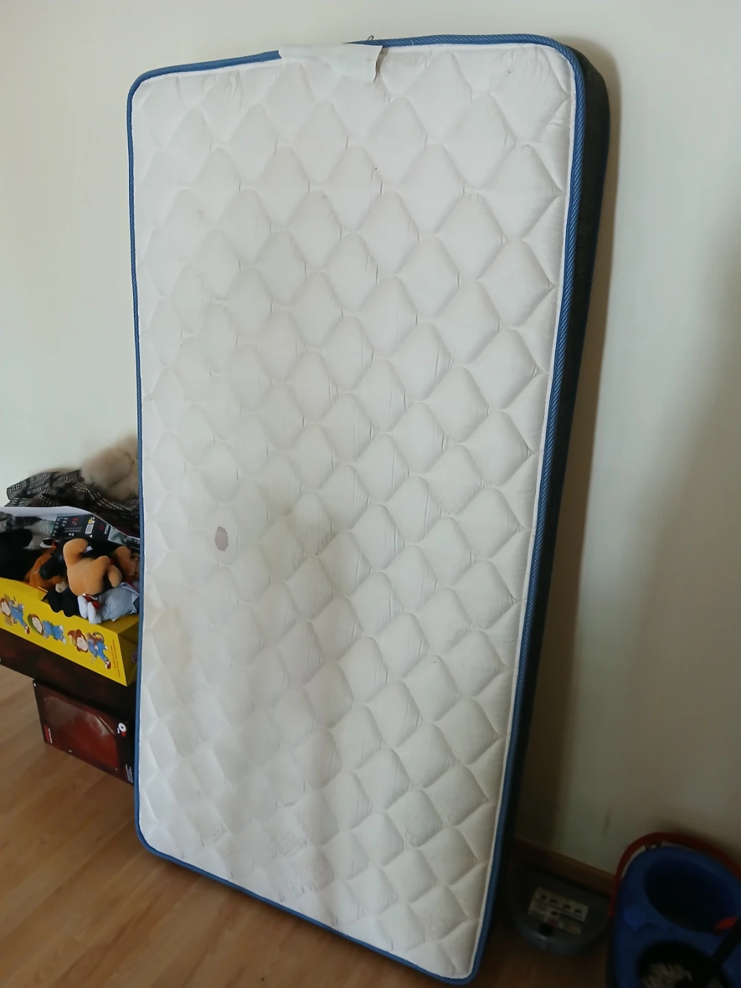 Twin Size Mattress - photo 4