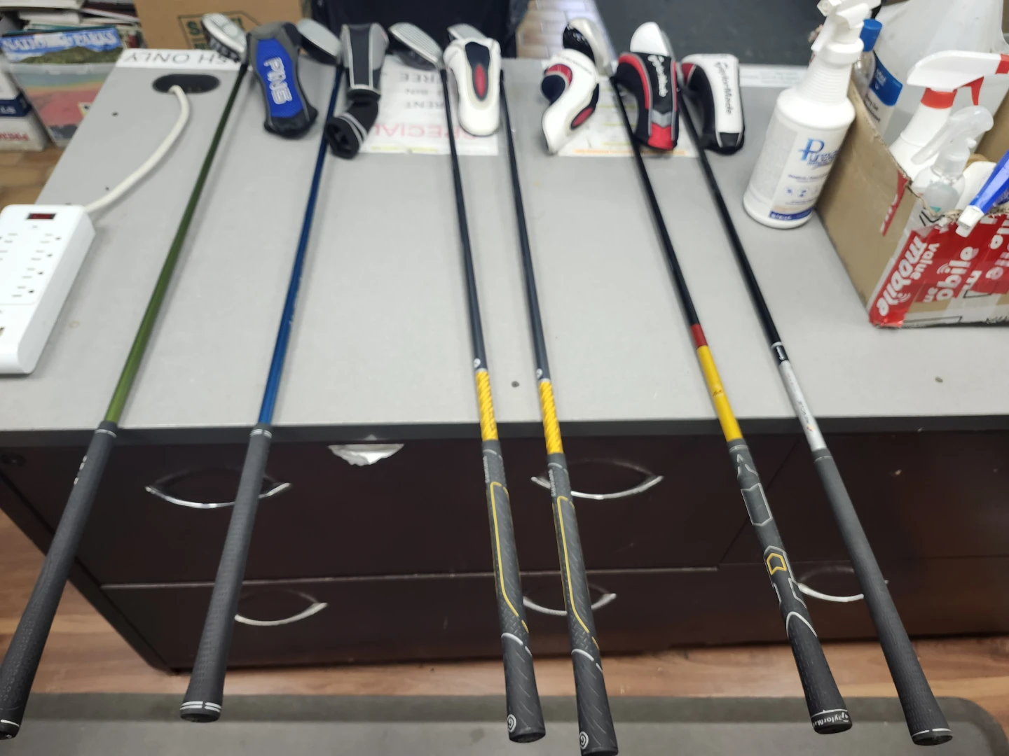 Lefty Golf Club Set with Headcovers - photo 5