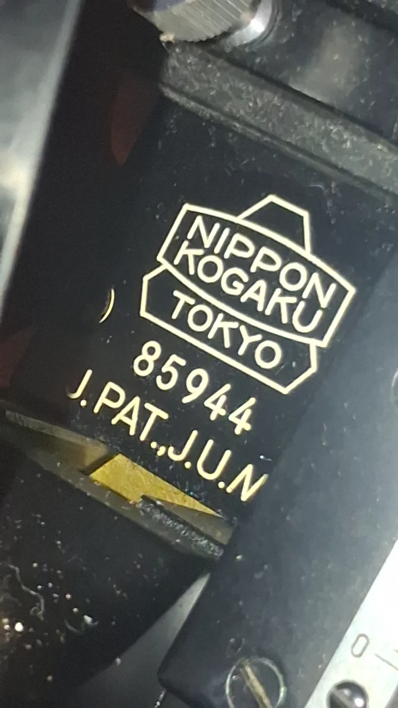 Working Vintage Nikon Japan 70101 Microscope - photo 3