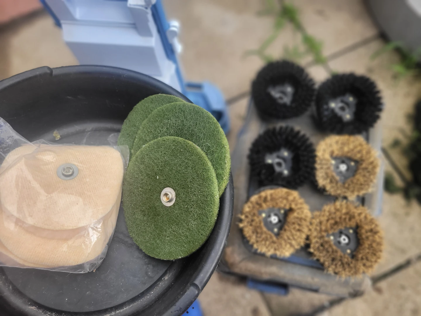 Floor Pro Shampooer Carpet Cleaner Model Scrubber - photo 3
