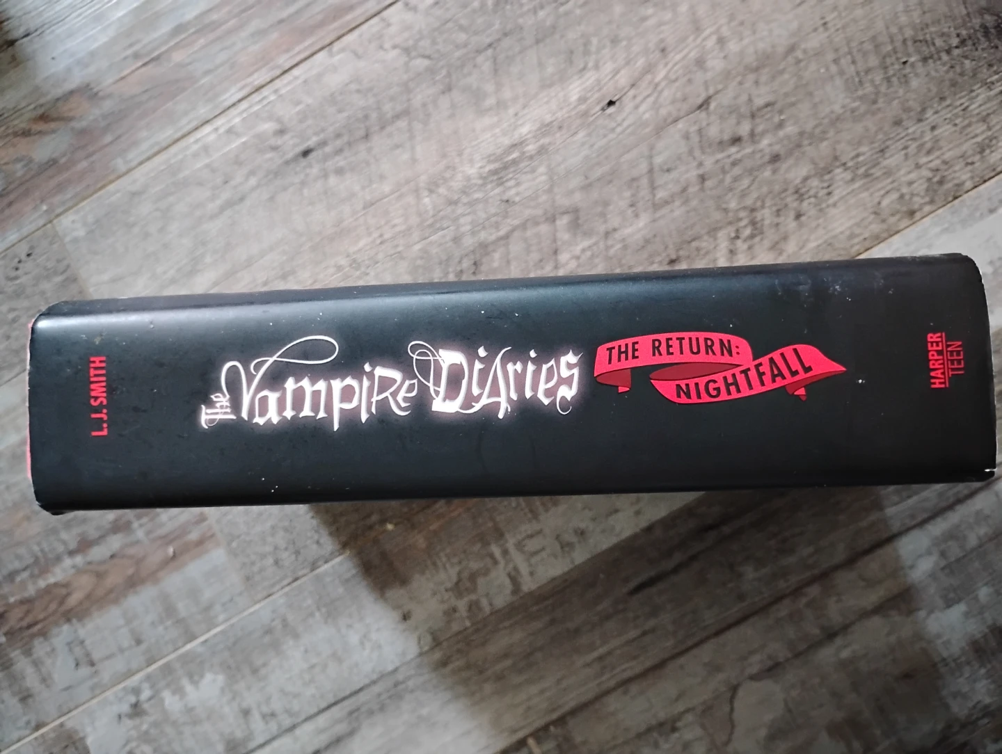 The Vampire Diaries: The Return: Nightfall by L.J. Smith Book