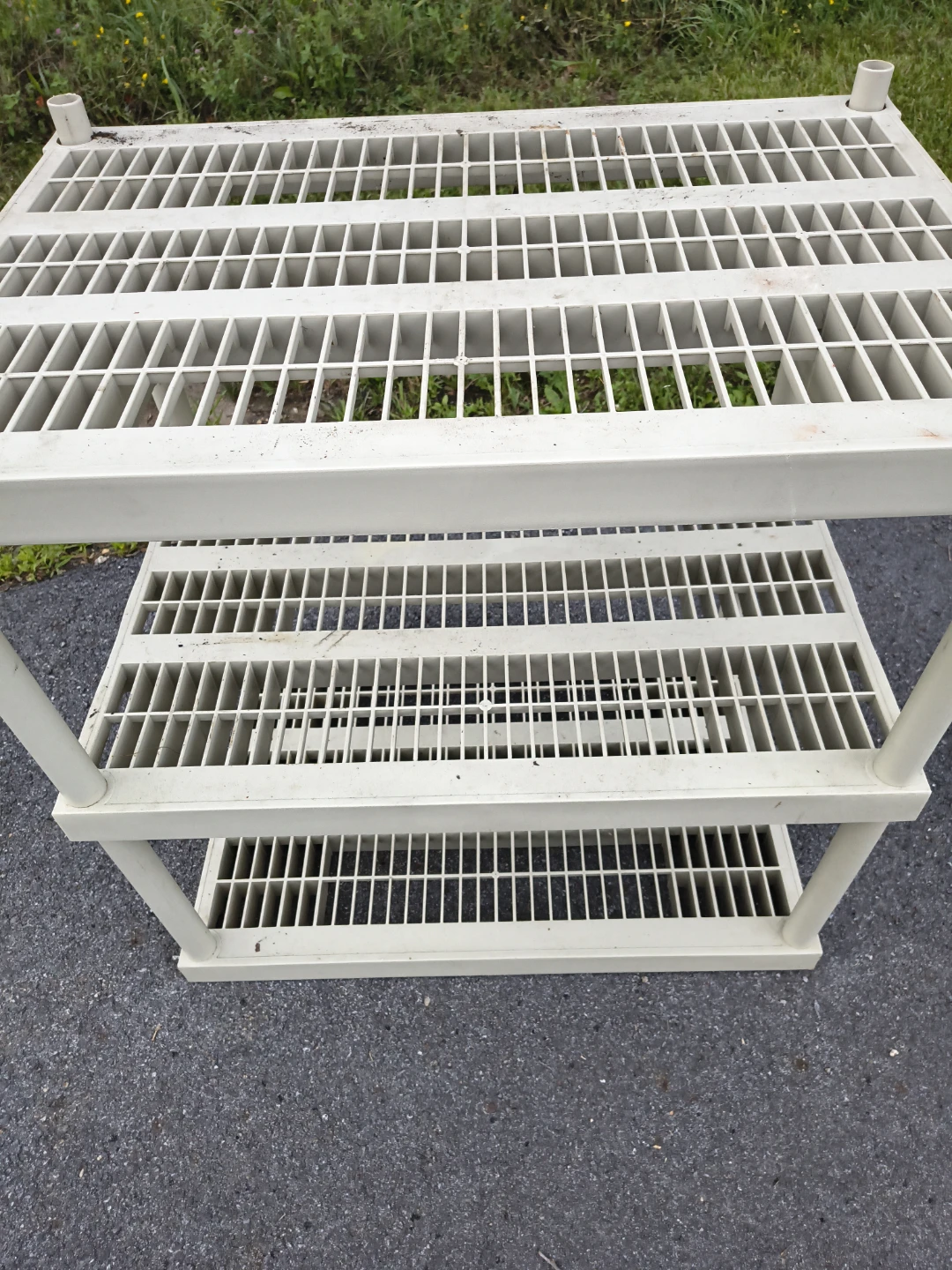 3 tier heavy duty plastic storage shelf - photo 2