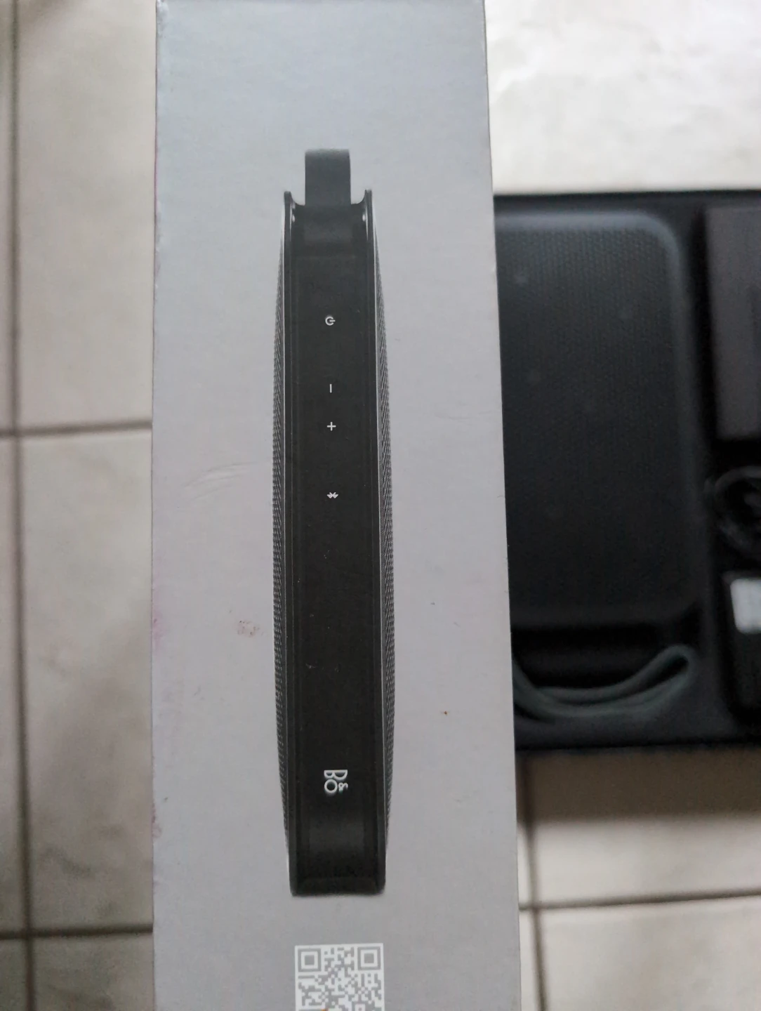 B&O PLAY A2 Bluetooth Speaker - photo 2