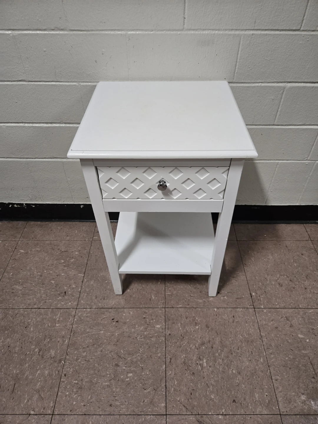 White Wooden End Table / Nightstand (Lattice Drawer) - photo 2