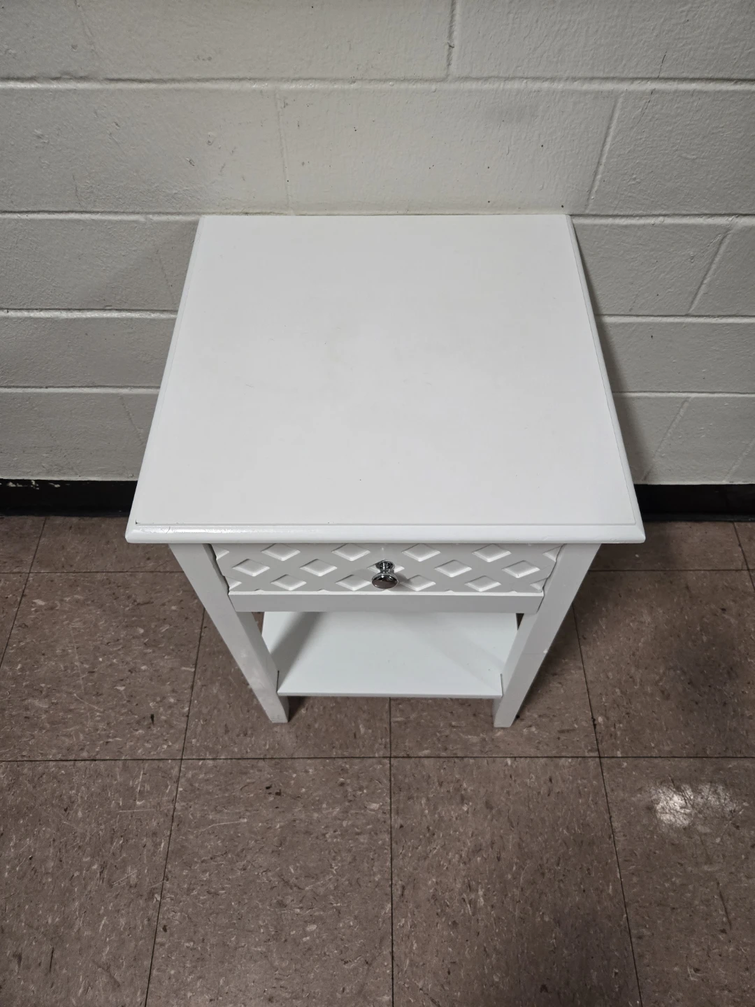 White Wooden End Table / Nightstand (Lattice Drawer) - photo 3