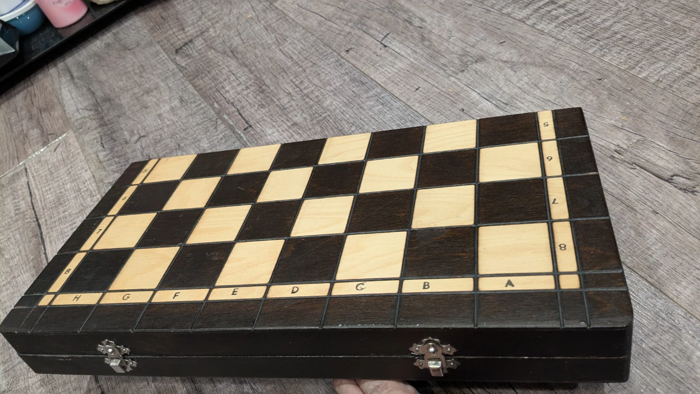 Wooden chess board - photo 4