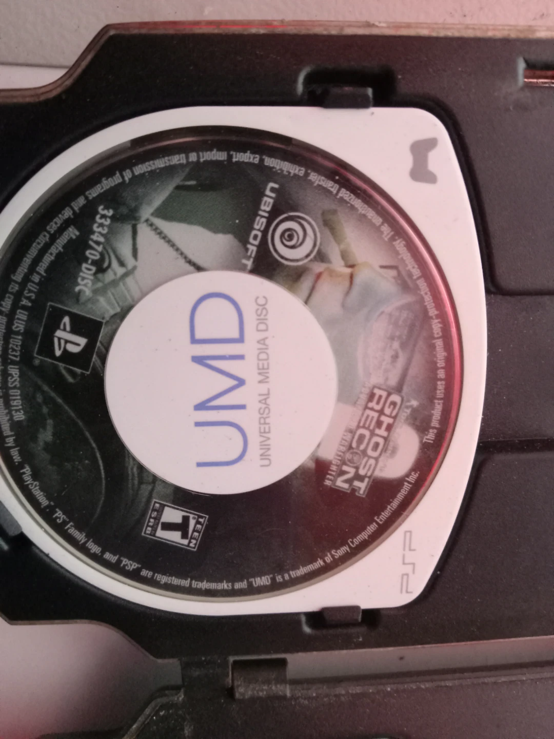 PSP case and games - photo 4