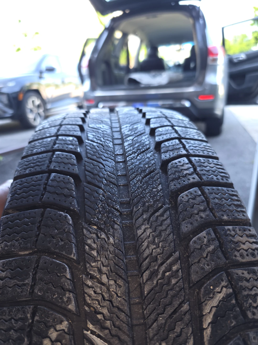 18" Michelin Winter Tires (Set of 4) - 235/65R18 - Great Tread! - photo 3
