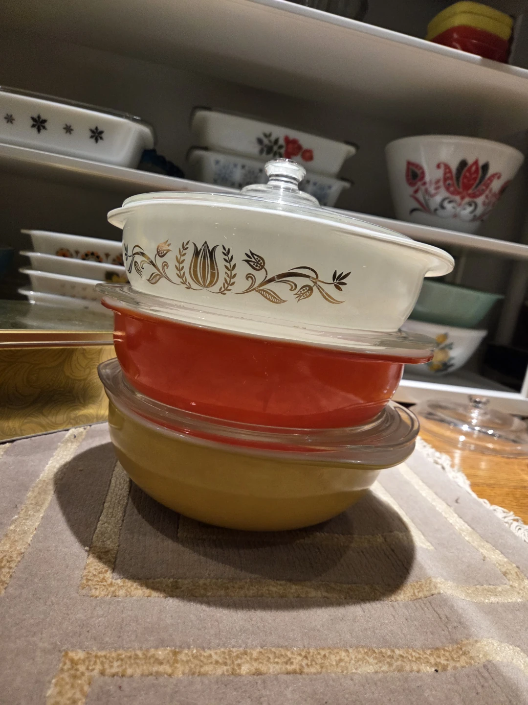 Vintage Pyrex Casserole Dishes with Lids