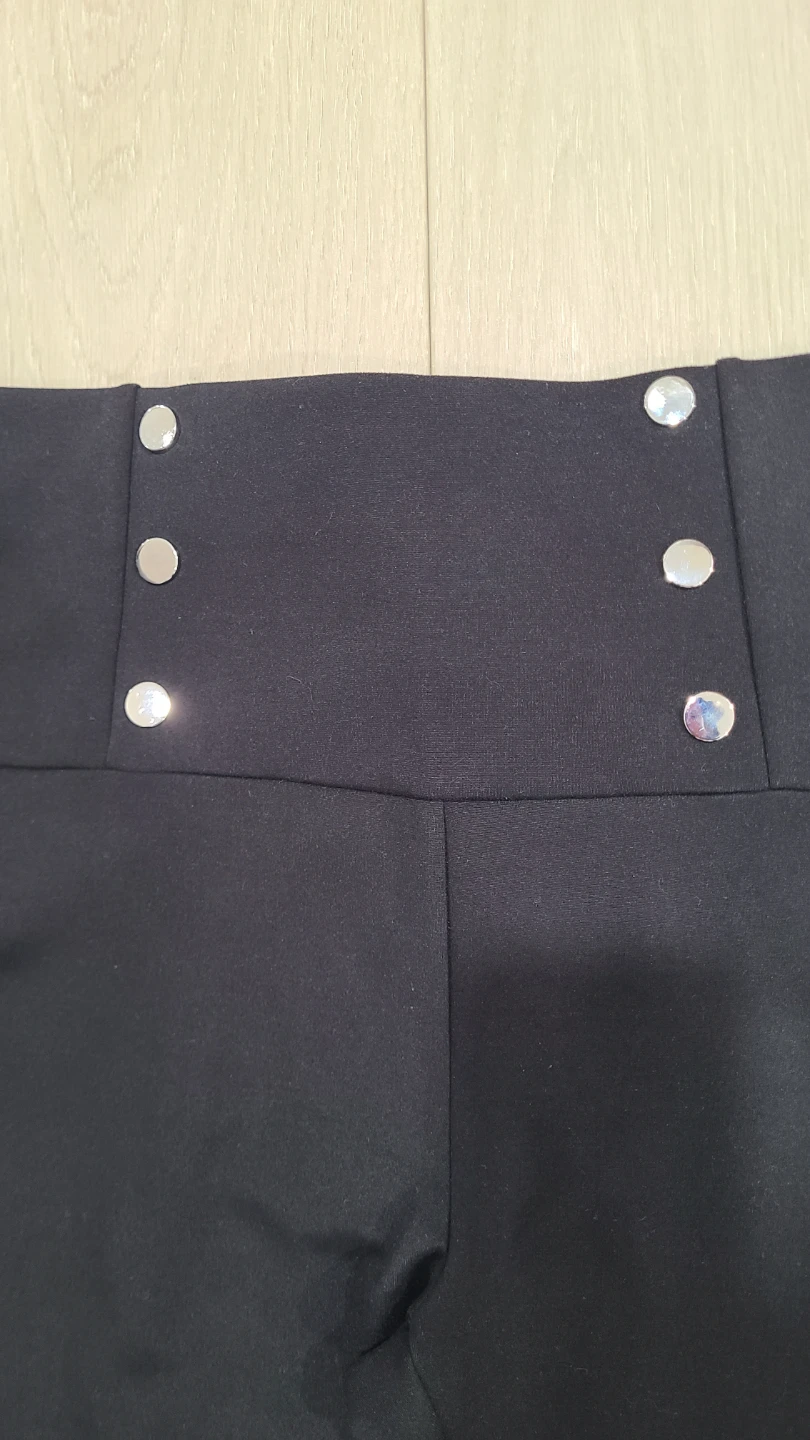 Streetwear Society High-Waisted Pants Size XL