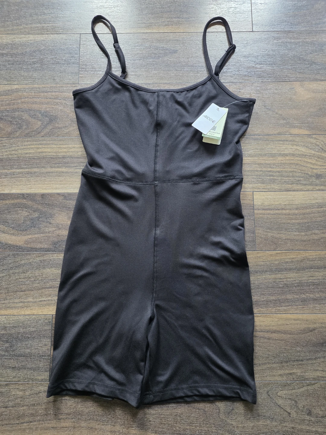 *New* Ladies Medium One Piece Outfit - photo 2
