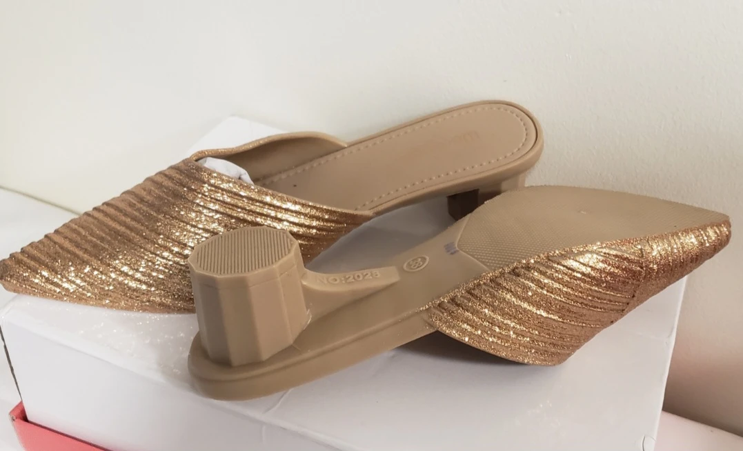 Brand new Fashion Women's Cite Glitter Sandals Size 38 - photo 2