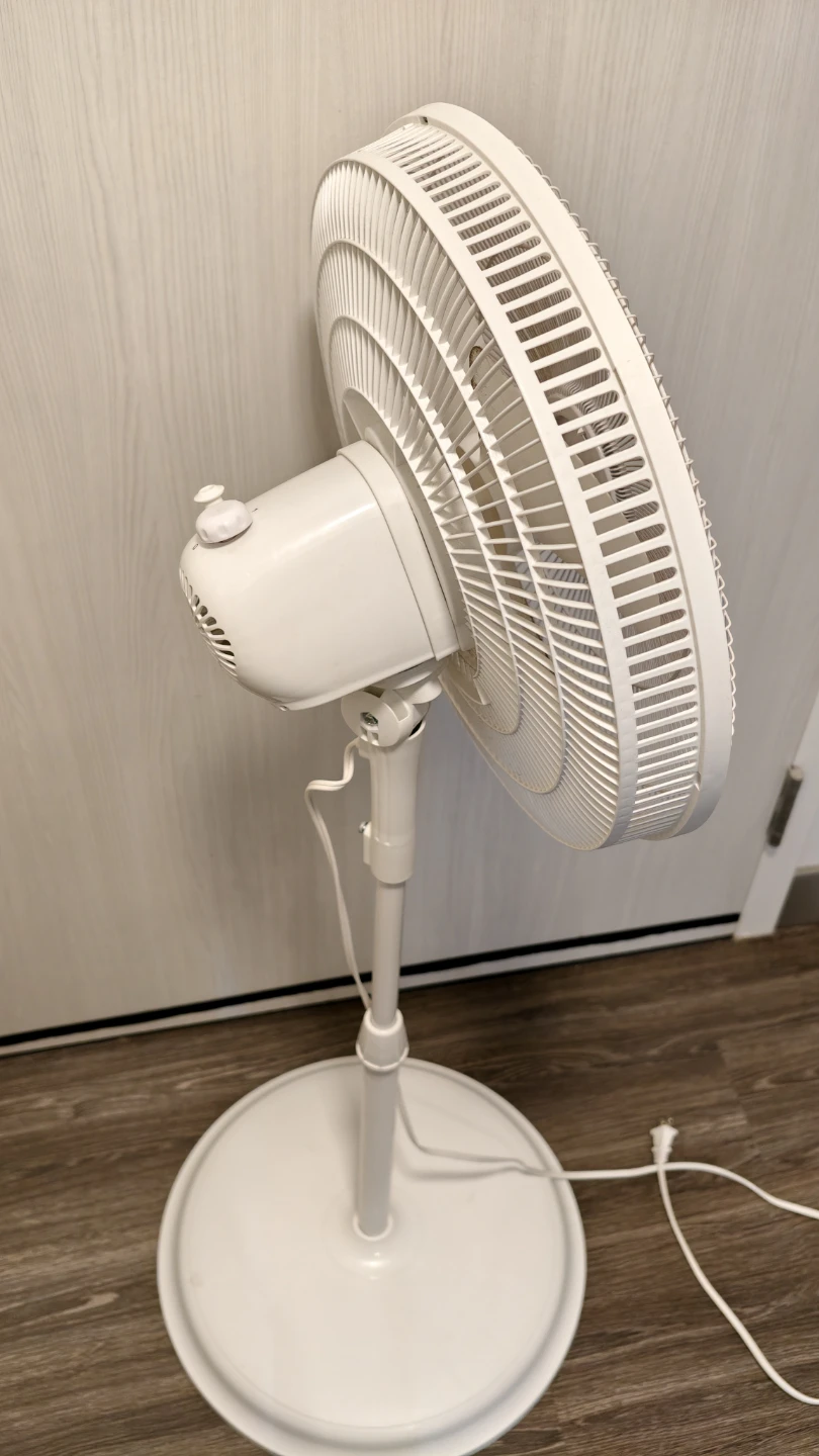 Super Silent White Pedestal Fan - photo 2