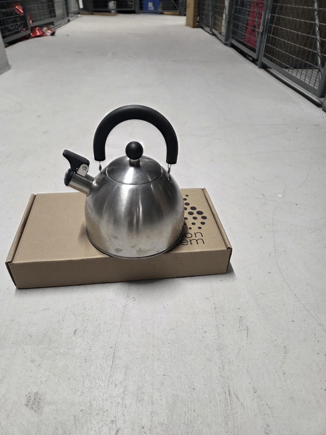Stainless Steel Whistling Kettle - photo 3