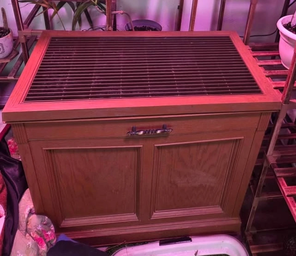 Vintage Portable humidifier - Brown