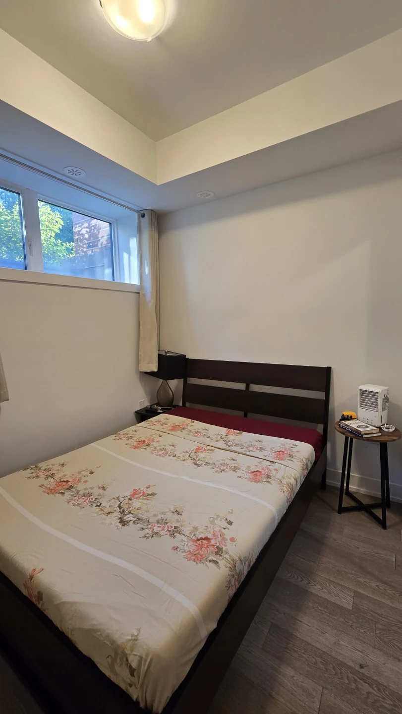 Double Bed Frame + Mattress + Bedside Table - photo 3