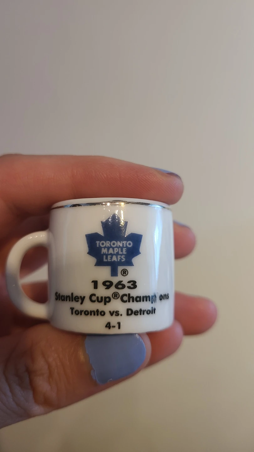 Toronto Maple Leafs 1963 Stanley Cup Champions Mini Mug
