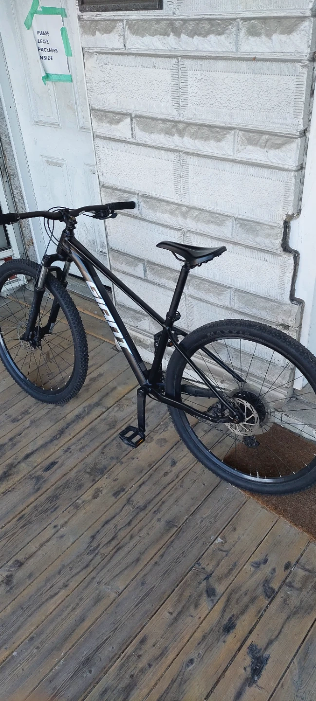 Giant Mountain Bike