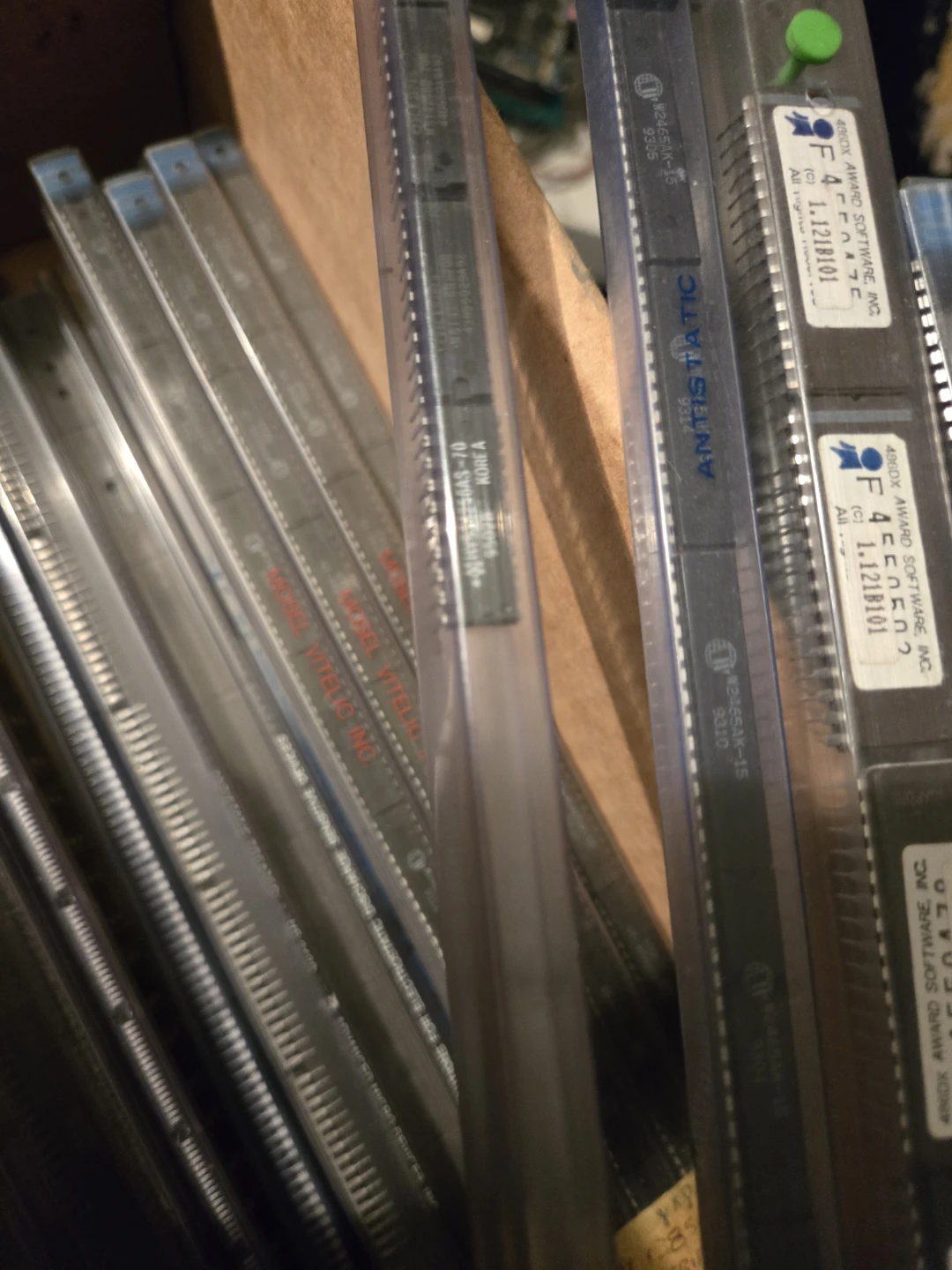 Assorted Electronic Components & IC Chips - photo 5