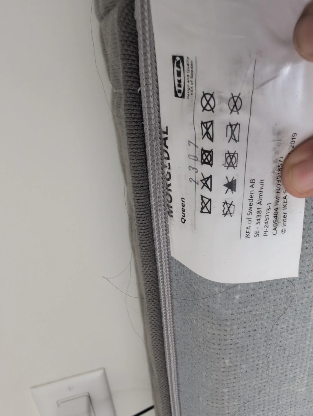 IKEA MORGANDAL Queen Mattress