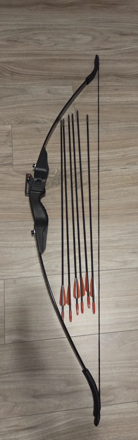 30 lb recurve bow with arrows