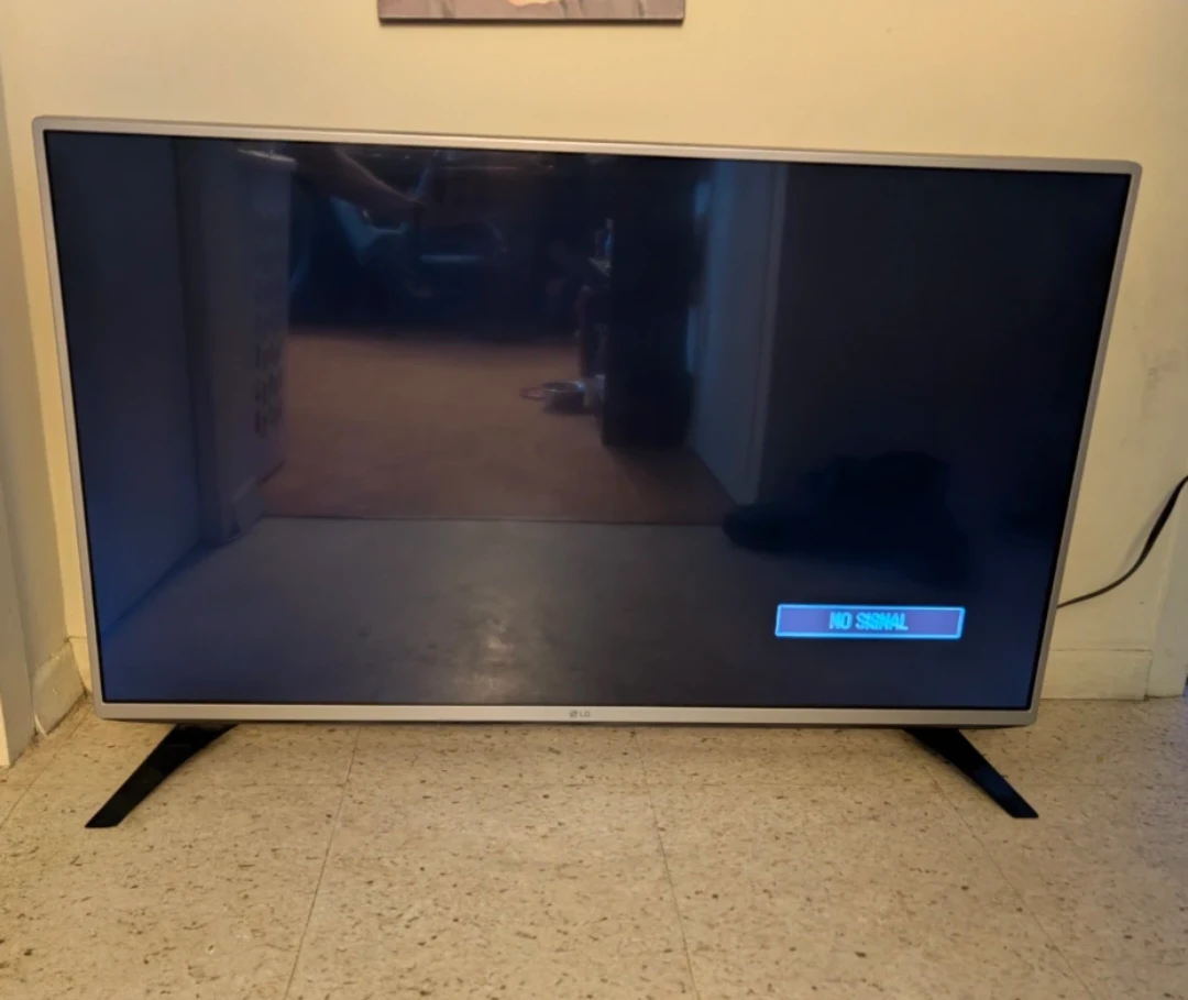43" LG 1080p LED TV