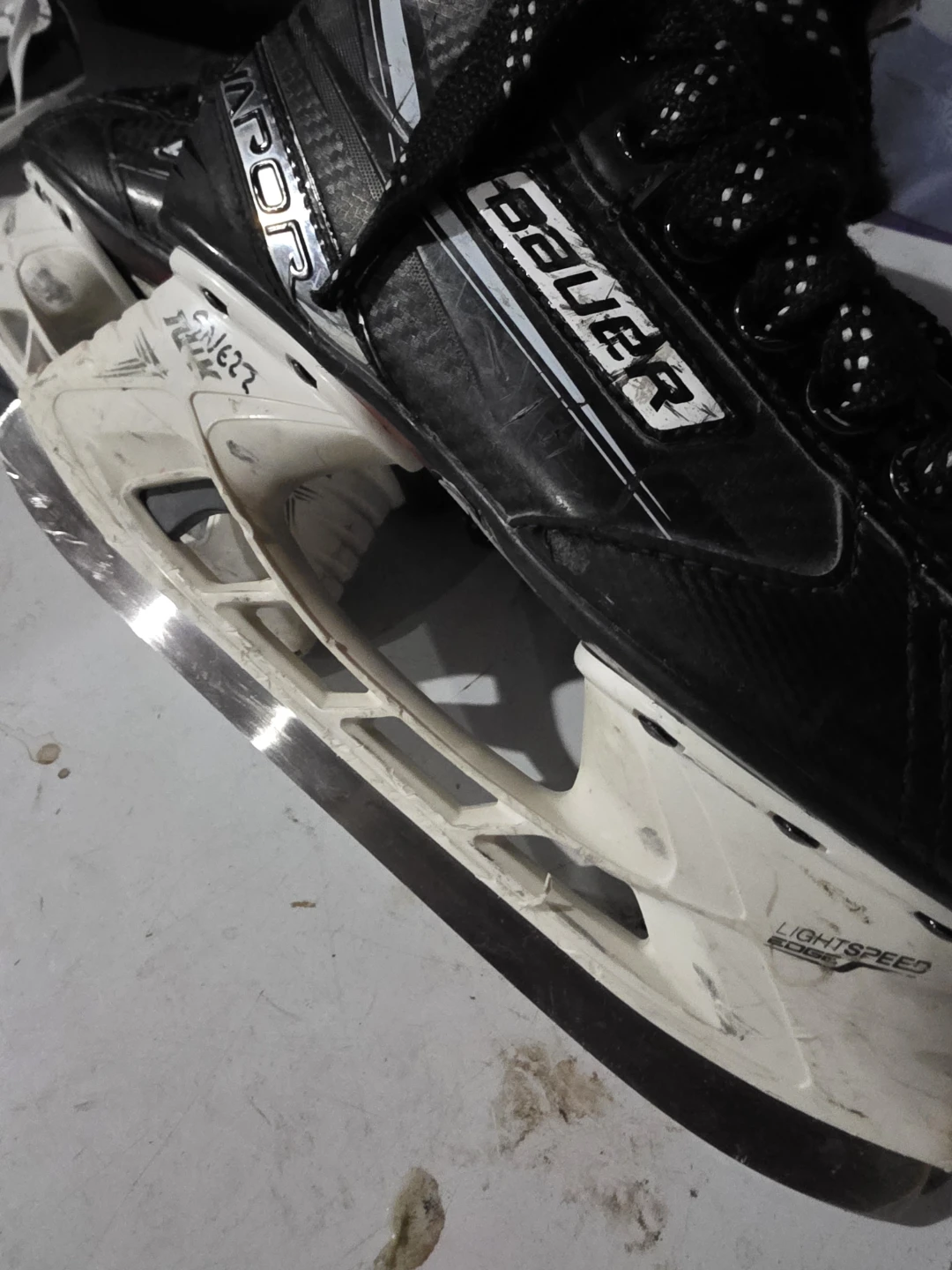 Bauer Vapor X2.2 Youth Hockey Skates - photo 2