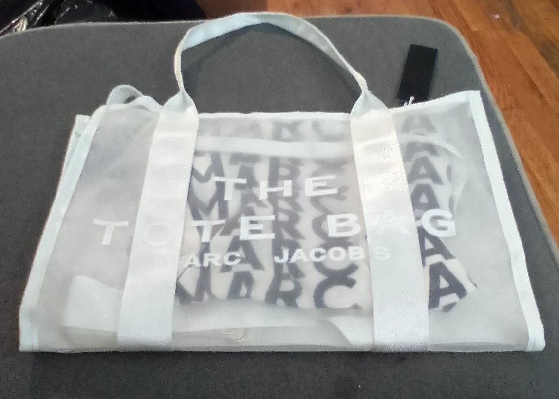 Marc Jacobs The Tote Bag