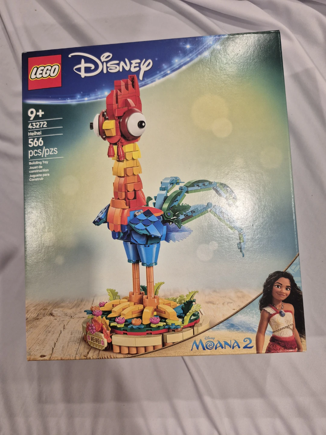 LEGO Moana 2 Heihei - LEGO SET 43272, 566 Pcs