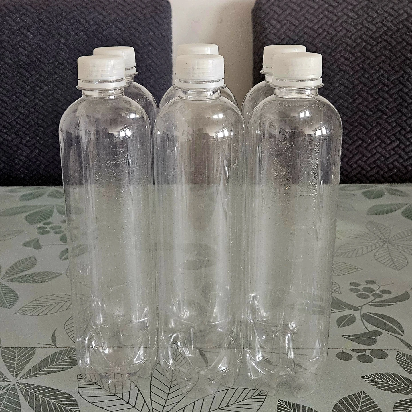Set of 6 Clear Plastic Water Bottles ✨️ #freecycle