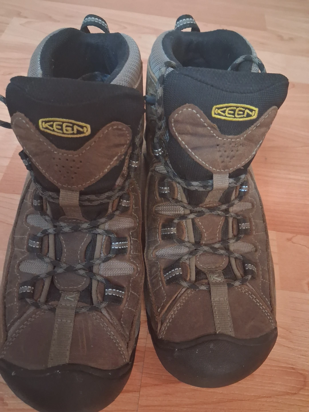 KEEN Men's Waterproof Hiking Boots - photo 2