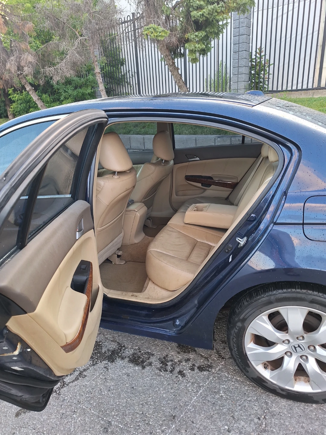 Blue Honda Accord Sedan - photo 5