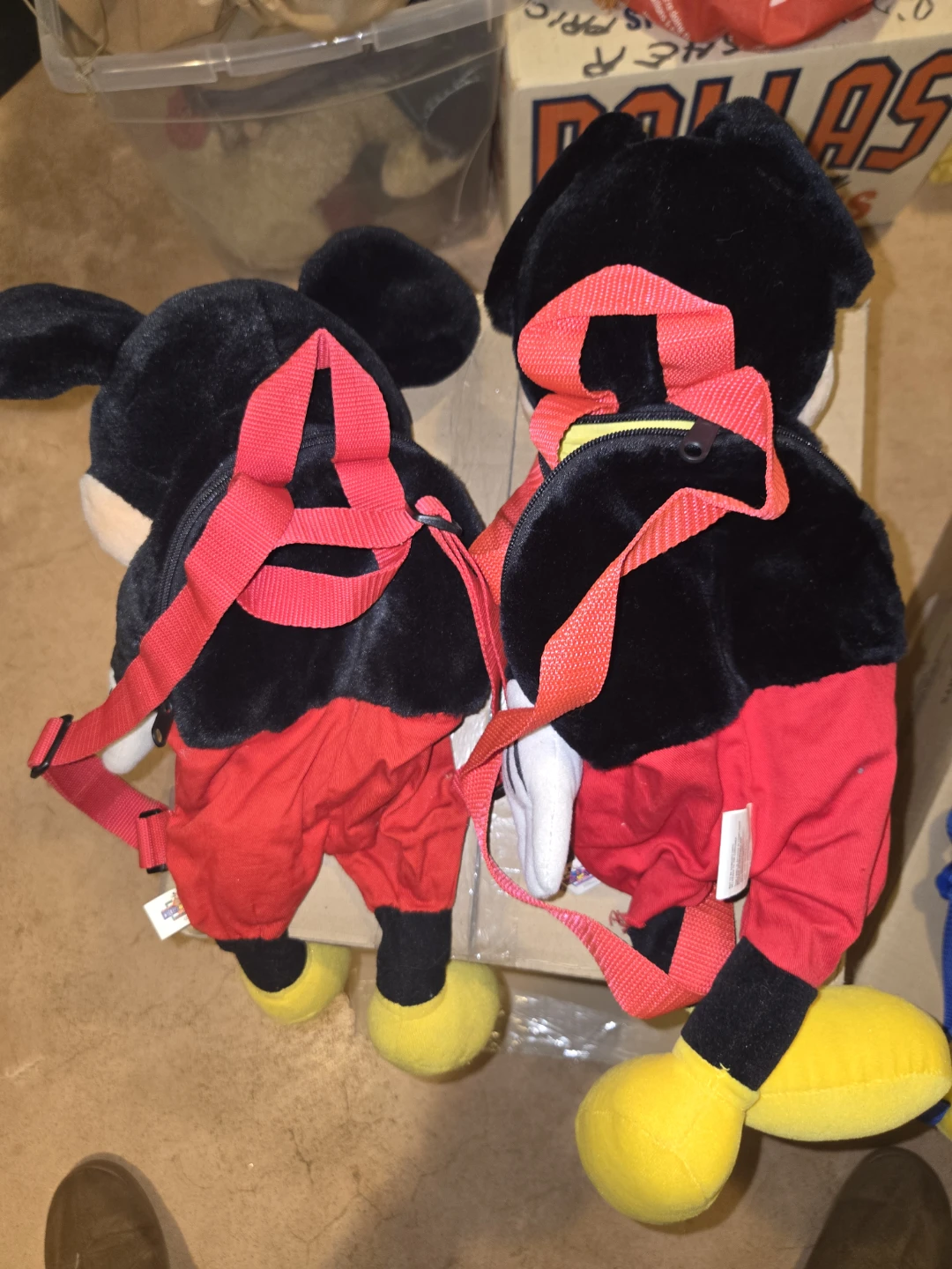 Mickey Mouse Plush Backpacks x 3 - photo 4