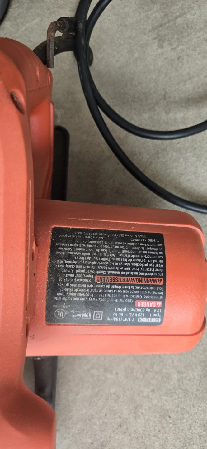Black & Decker Circular Saw - photo 2
