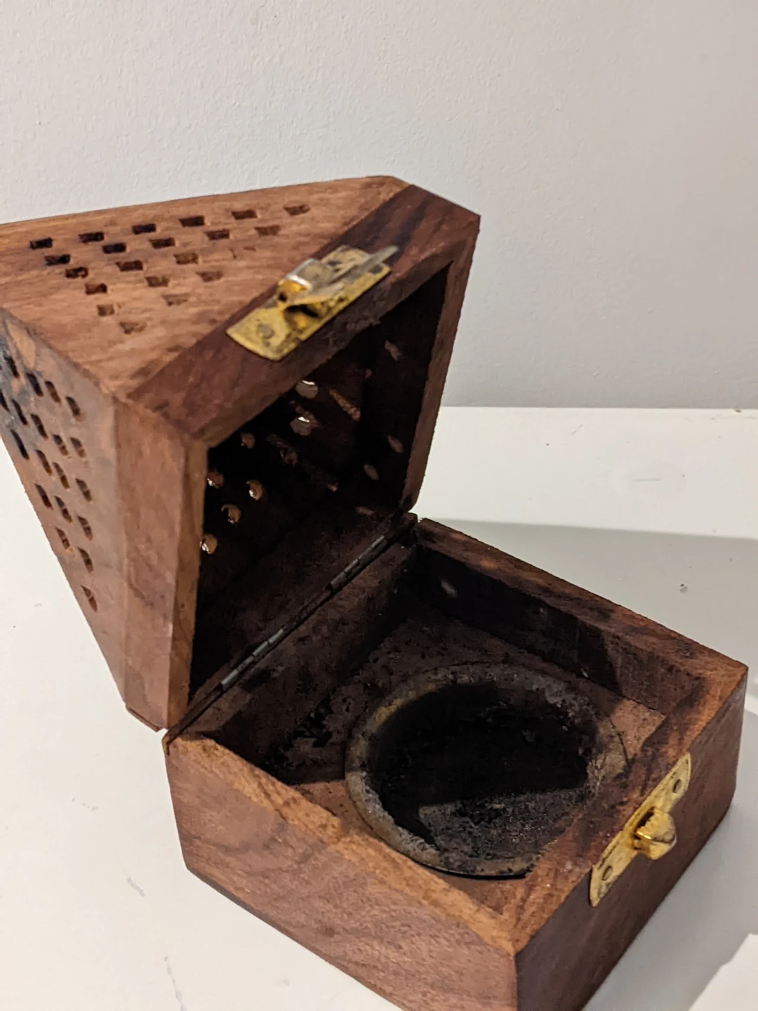 Wooden Pyramid Incense Burner Holder - photo 4