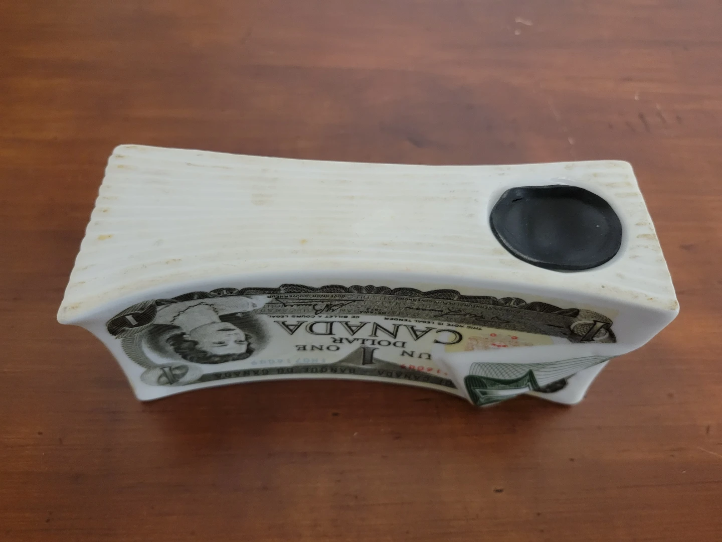 Canada One Dollar Bill Ceramic Piggy Bank - photo 5