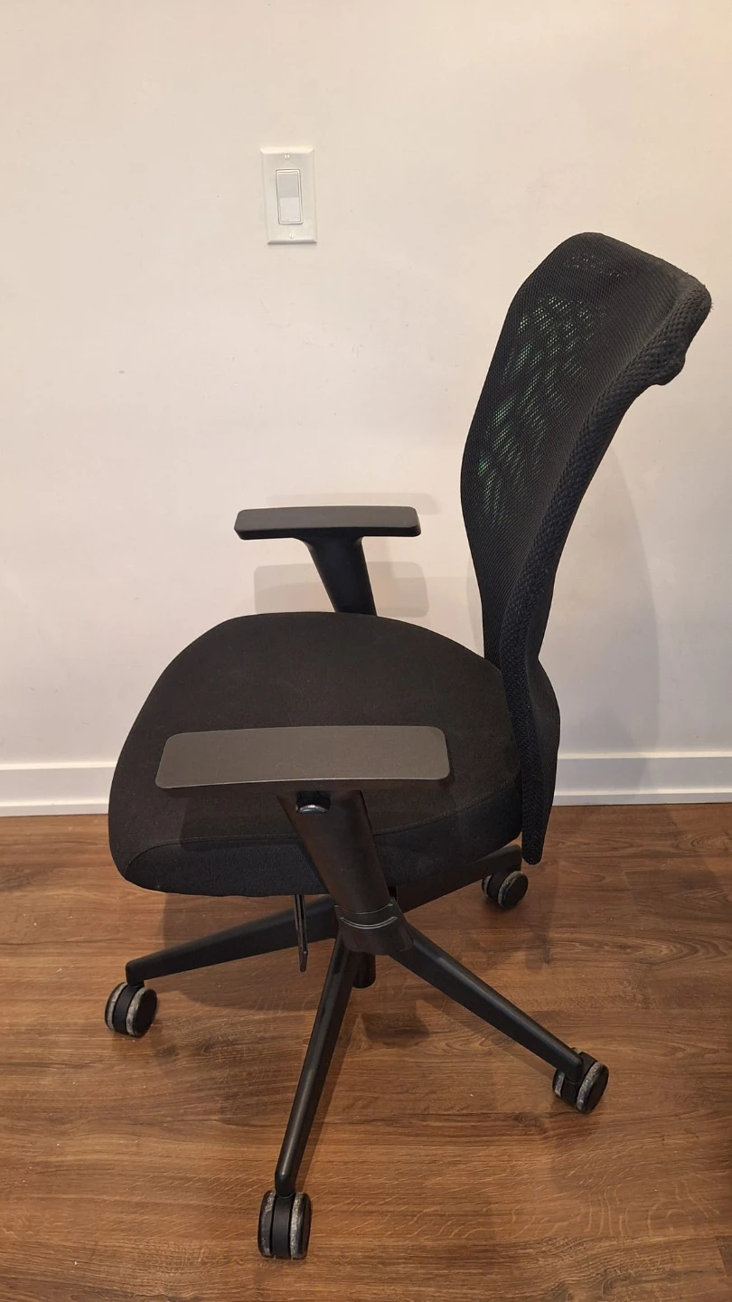Black Mesh Office Chair