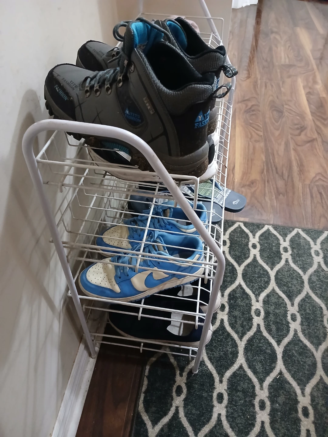 White 3-Tier Shoe Rack - photo 2