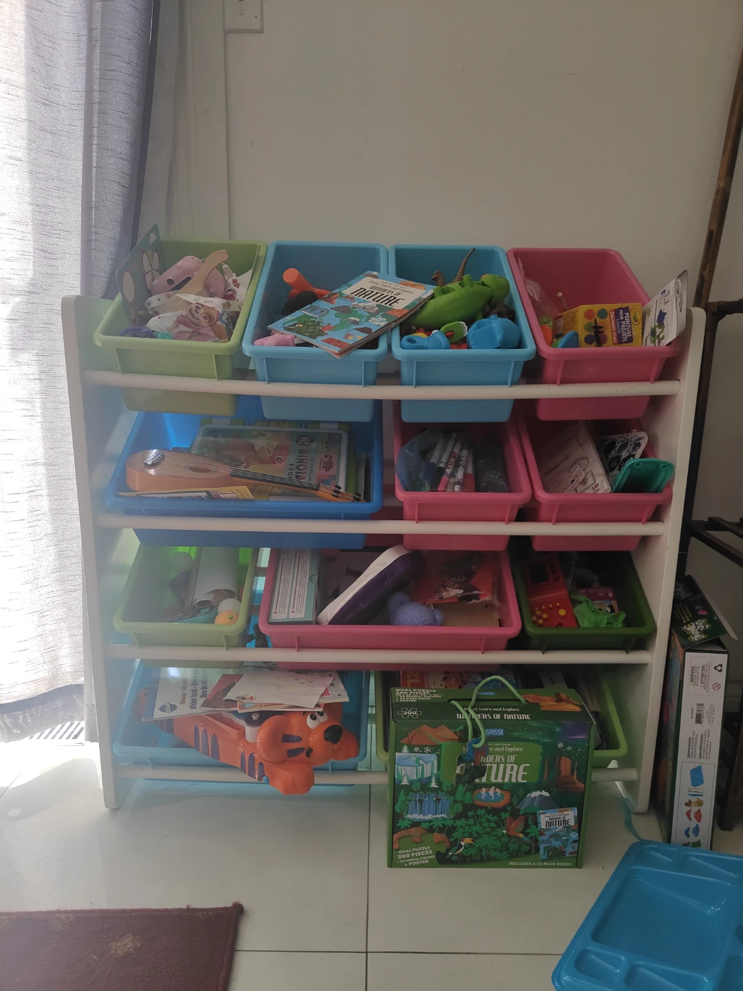 Toy rack